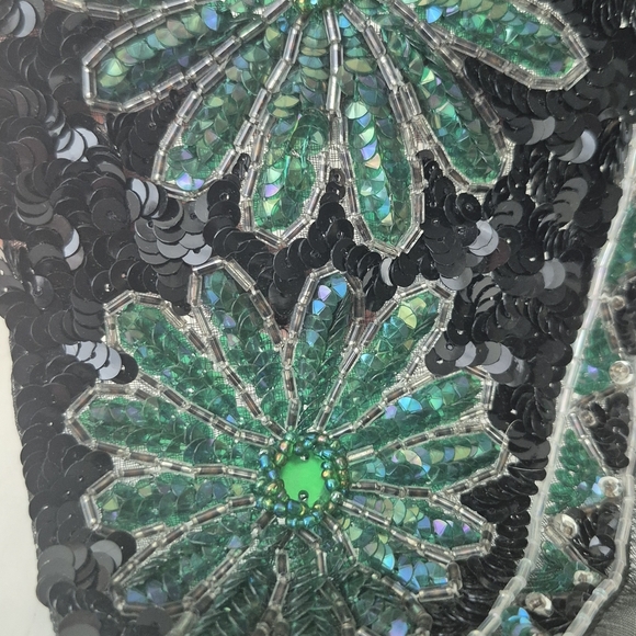 Black and Green Beaded Clutch - Picture 9 of 9